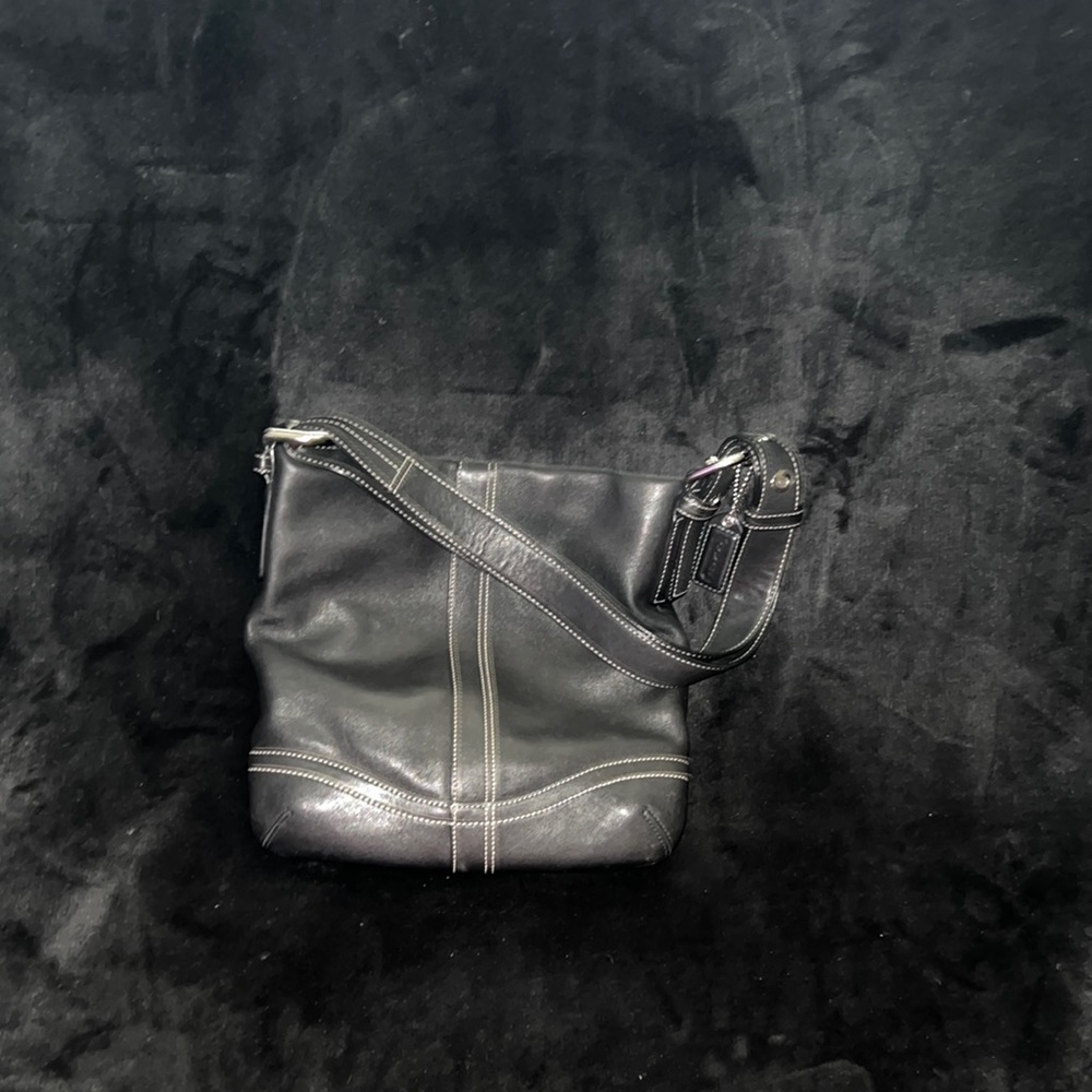 Coach black leather small bag in good condition